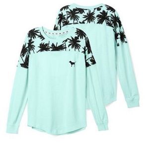 VS PINK crew t-shirt